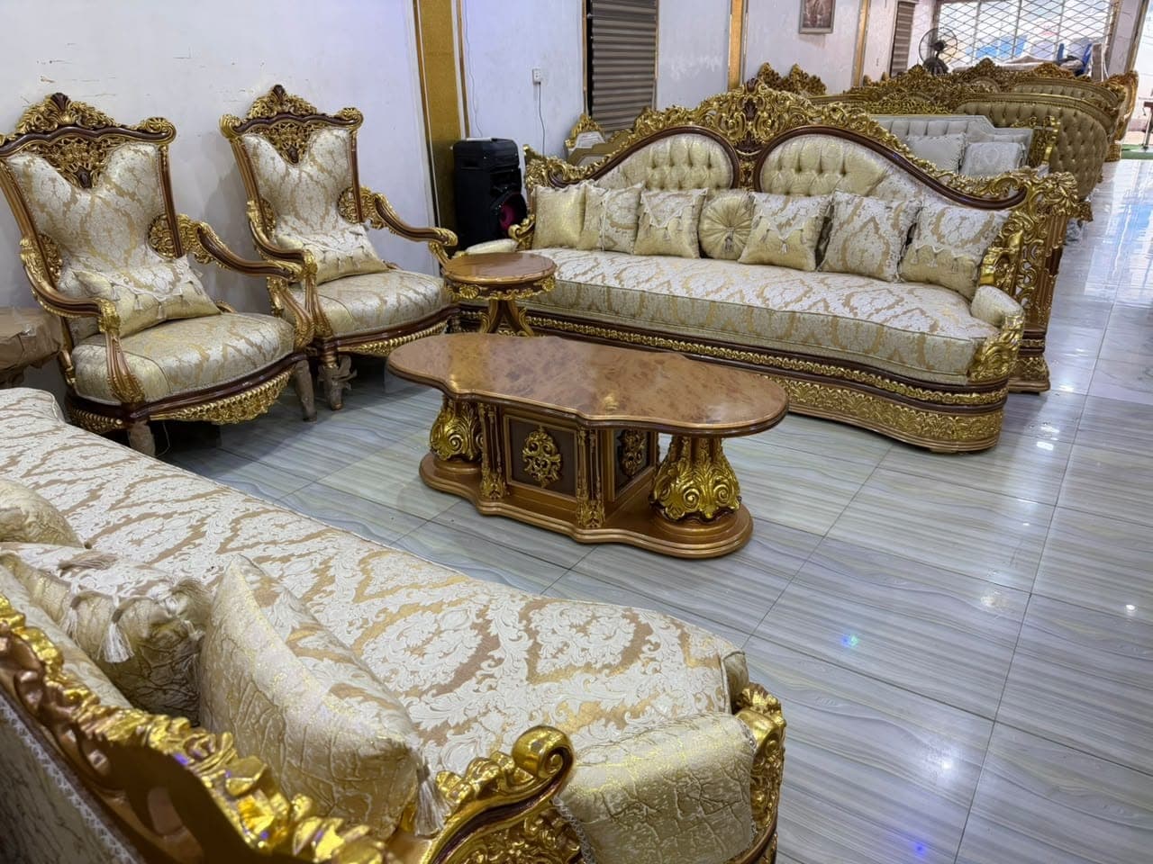 Royal Chair 13